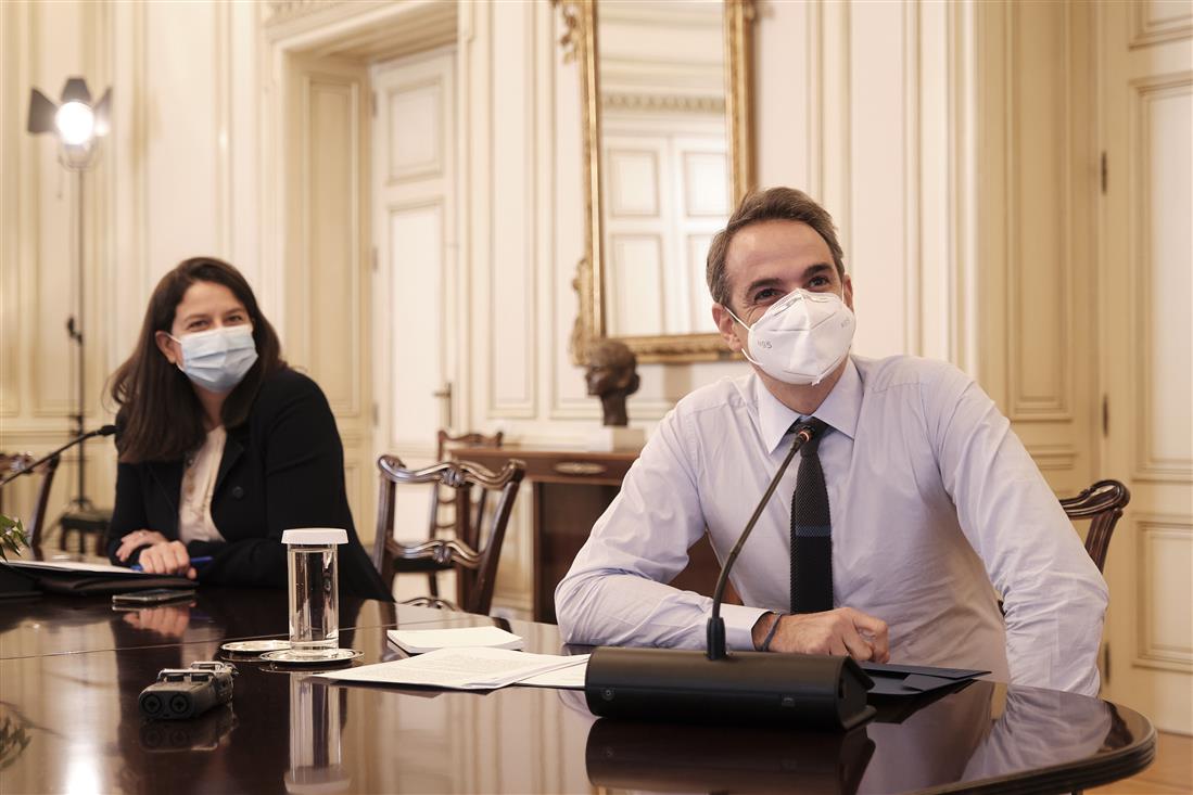 ΚΥΡΙΑΚΟΣ ΜΗΤΣΟΤΑΚΗΣ - ΜΑΘΗΤΕΣ - ΤΗΛΕΔΙΑΣΚΕΨΗ