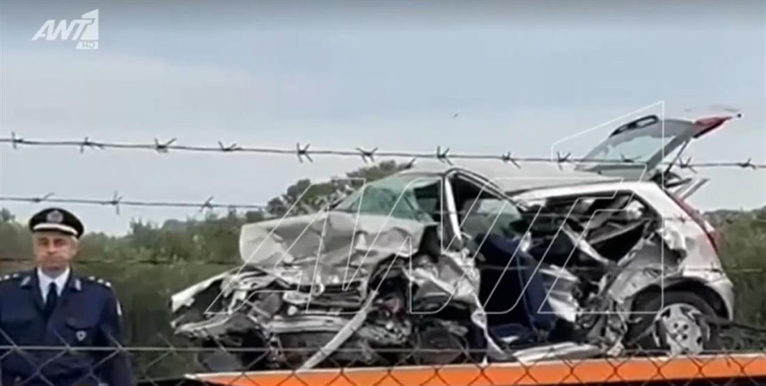 Σπάτα - τροχαίο δυστύχημα Σπάτα - τροχαίο δυστύχημα