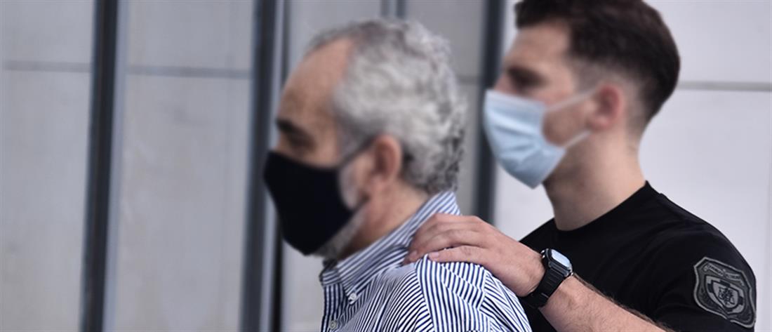 ΨΕΥΤΟΓΙΑΤΡΟΣ - ΔΙΚΑΣΤΗΡΙΑ