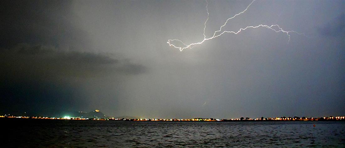 κεραυνός - αστραπή - θάλασσα