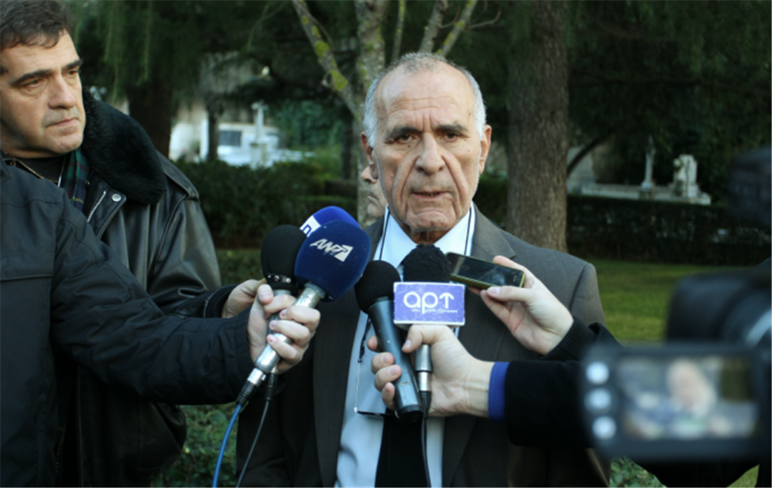 Κηδεία Τάκη Λουκανίδη