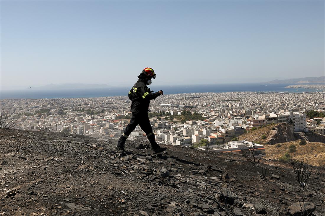 Φωτιά - Βύρωνας Φωτιά - Βύρωνας