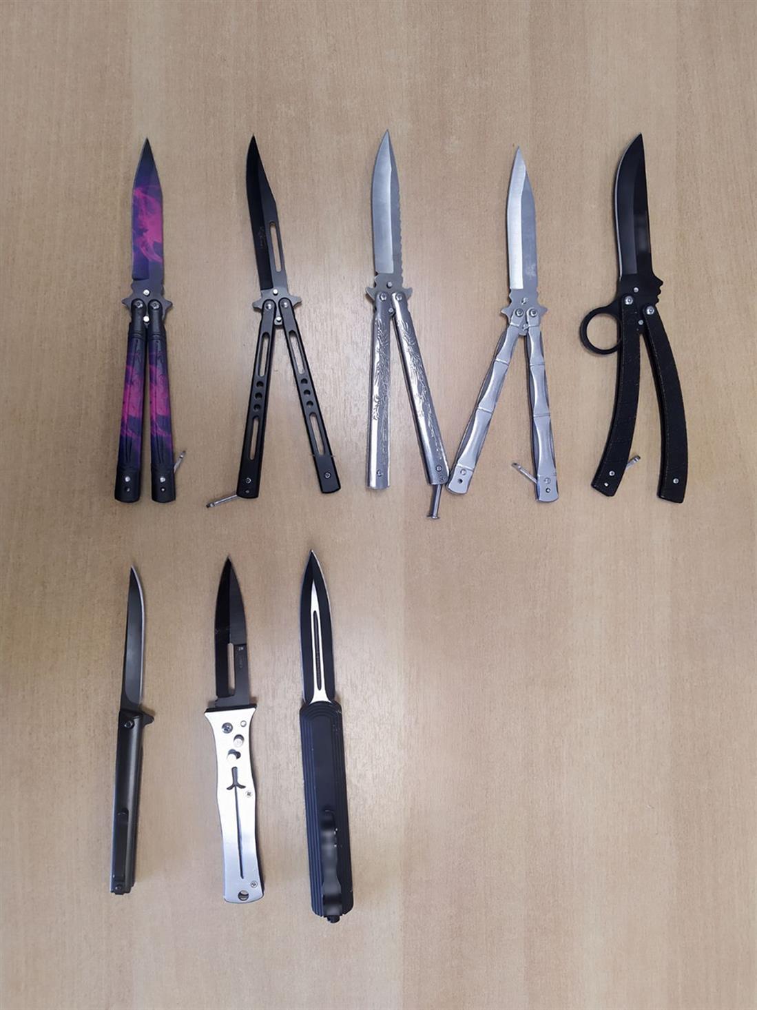 Αερολιμένα Καβάλας - μαχαίρια - αλλοδαπός Αερολιμένα Καβάλας - μαχαίρια - αλλοδαπός