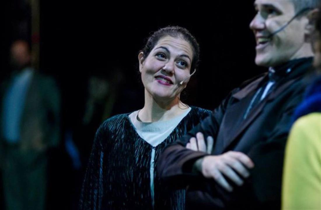 Ευαγγελία Καρακατσάνη - υποψήφια - 13ο Θεατρικό Bραβείο - Μελίνα Μερκούρη Ευαγγελία Καρακατσάνη - υποψήφια - 13ο Θεατρικό Bραβείο - Μελίνα Μερκούρη