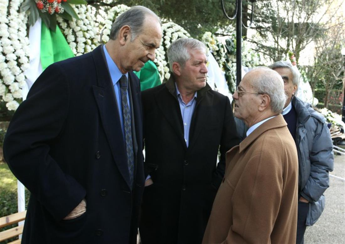 Κηδεία Τάκη Λουκανίδη