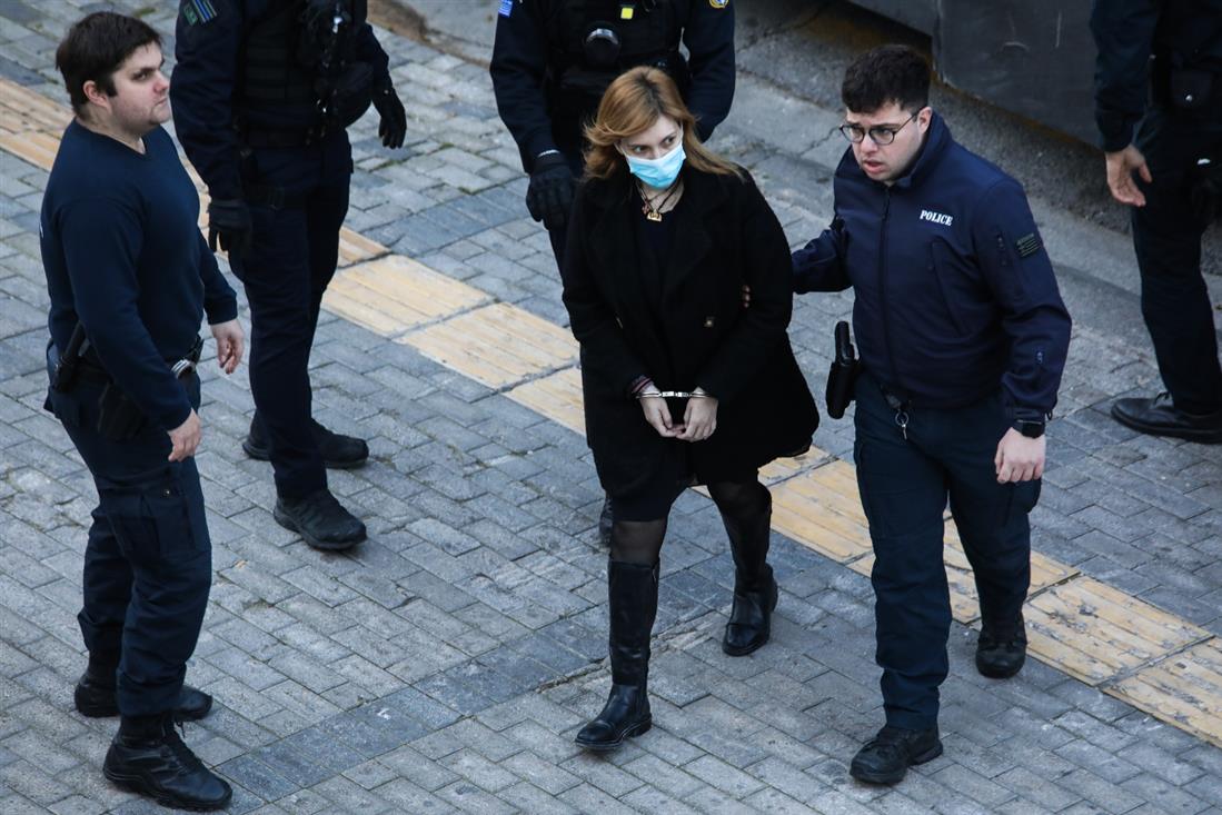 Ρούλα - Πισπιρίγκου