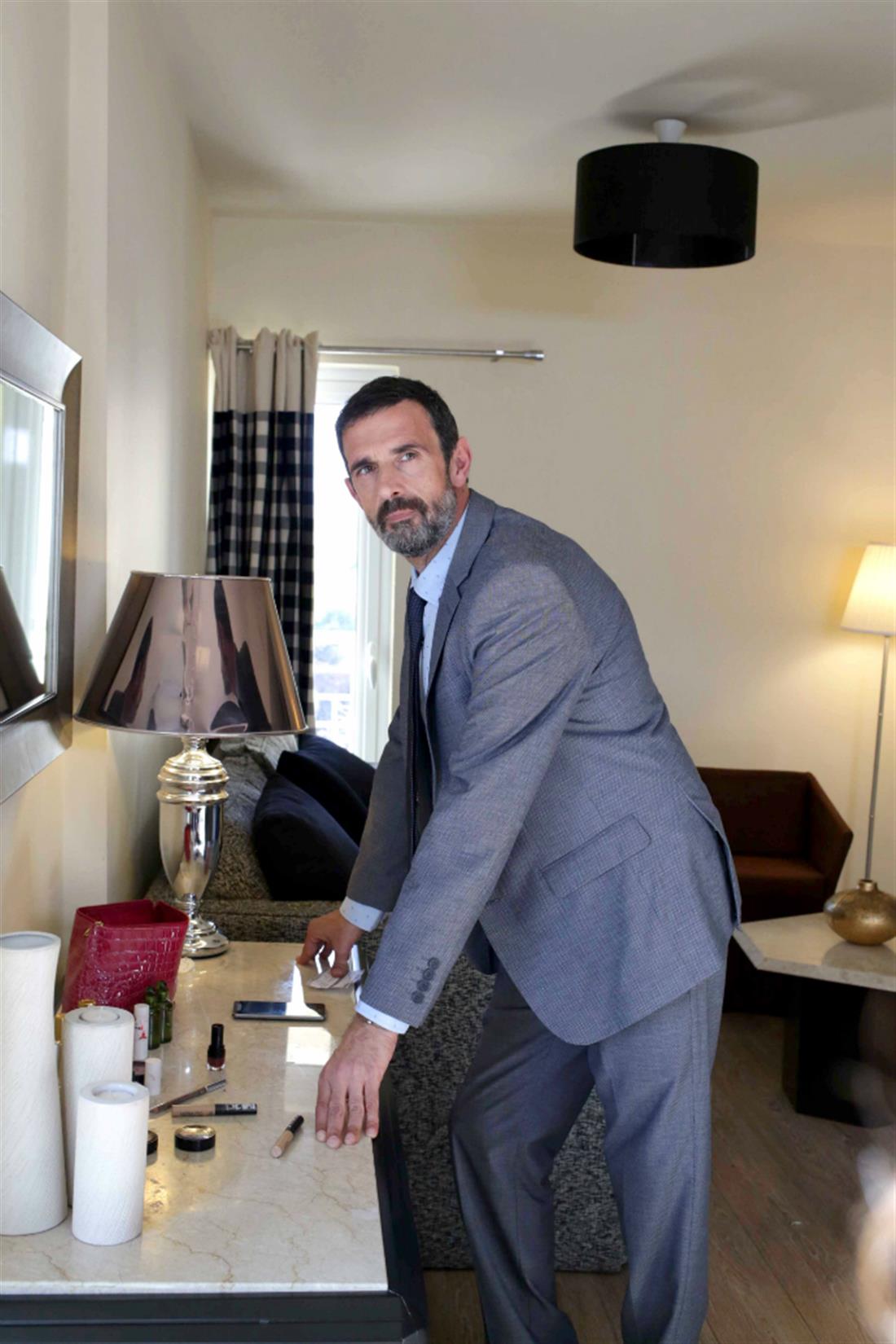 Η επιστροφή - 19 Νοεμβρίου Η επιστροφή - 19 Νοεμβρίου