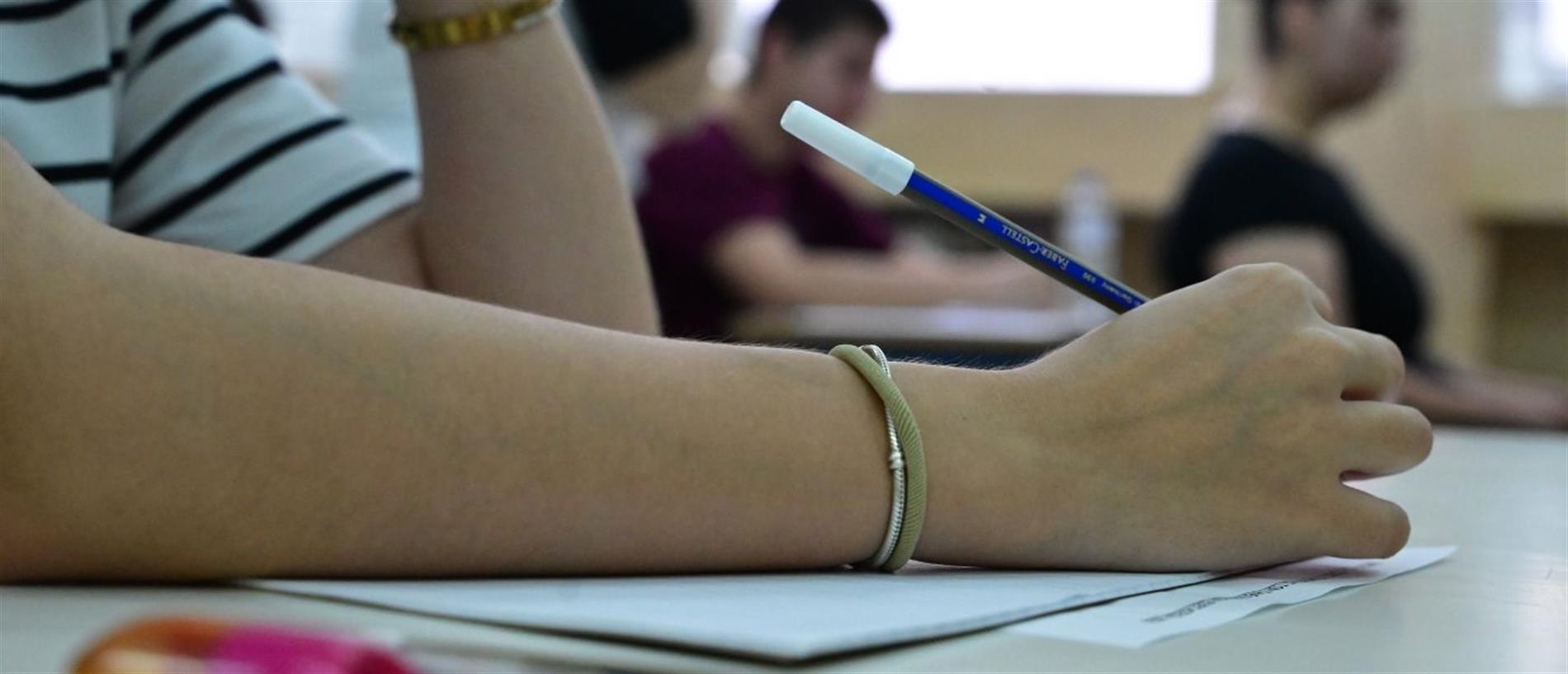Πανελλήνιες 2026: Τα θέματα στα οποία διαγωνίστηκαν οι υποψήφιοι των ΕΠΑΛ
