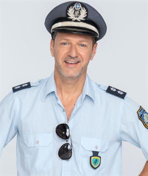 Γιάννης Γιαννούλης