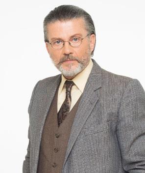 Κώστας Καζανάς