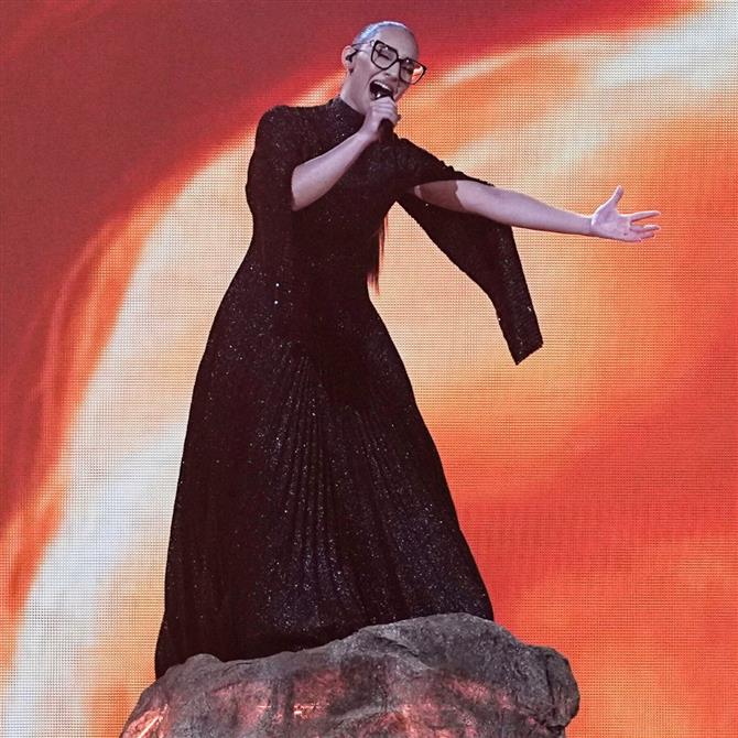 Klavdia: Η συνάντηση με τη Νατάσα Θεοδωρίδου στο αεροδρόμιο μετά την επιστροφή της από την Eurovision 2025

