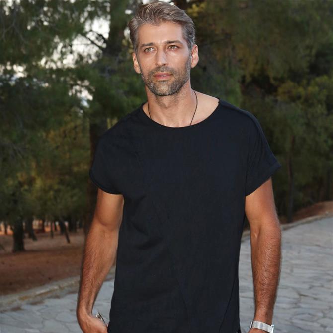 Αλέξης Παππάς: Η νέα του σχέση και το τέλος της φιλίας του με τον Τριαντάφυλλο - "Δεν είναι ωραίο..."