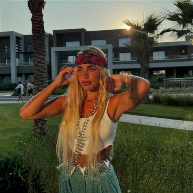 Κόνι Μεταξά: Η εξομολόγηση για το διαζύγιο από τον Μάριο Καπότση - "Εγώ δεν ήθελα να κρατήσει αυτός ο γάμος"