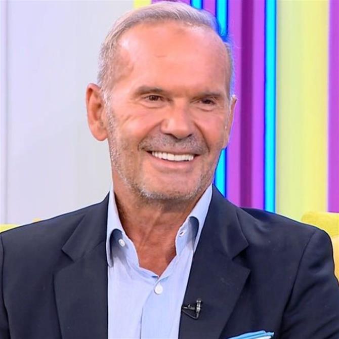 Πέτρος Κωστόπουλος: Ο γάμος της κόρης του και η εξομολόγηση για τον γιο του, Μάξιμο - "Ήταν η στιγμή που κλαίγαμε του κερατά"