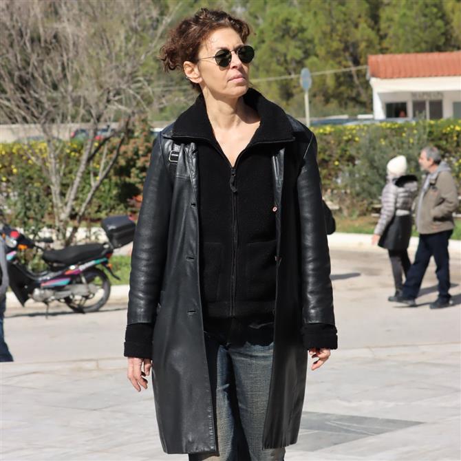 Συγκλονίζει η Δήμητρα Παπαδήμα: "Σήκωσε την καραμπίνα να με χτυπήσει"