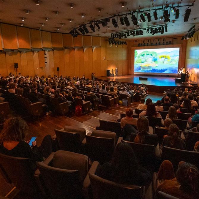 Παιδικό και Εφηβικό Διεθνές Φεστιβάλ Κινηματογράφου Αθήνας 2025 powered by ΔΕΗ