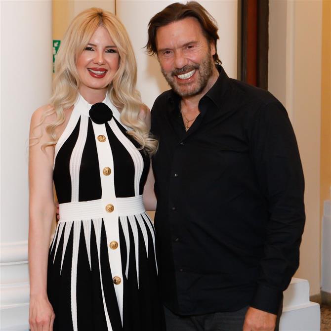 Στράτος Τζώρτζογλου: "Αν δεν είχα τη σύζυγο και τον γιο μου, εγώ δεν θα ζούσα αυτή τη στιγμή"
