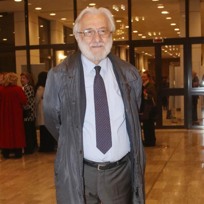 Γιάννης Σμαραγδής: Σταμάτησαν τα γυρίσματα για τον "Καποδίστρια" - Τι συνέβη