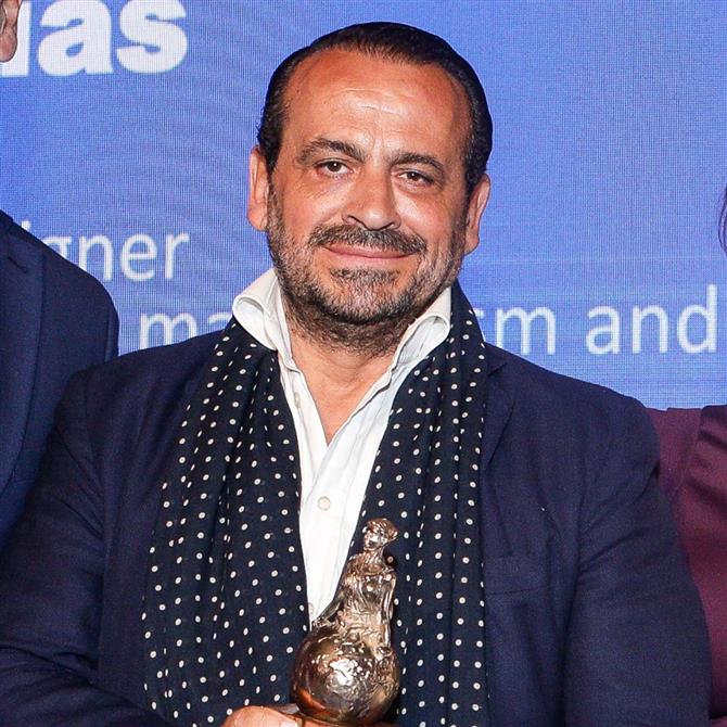 Βασίλης Ζούλιας για το Emily in Paris: "Πληρώθηκα ένα ωραίο παχυλό τσεκ, πού να ‘ξερα;"

