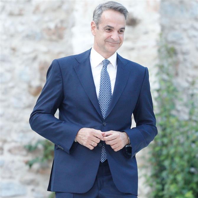 Κυριάκος Μητσοτάκης: Η συνάντηση με τον Νόβακ Τζόκοβιτς στην Τήνο & η selfie που τράβηξαν 

