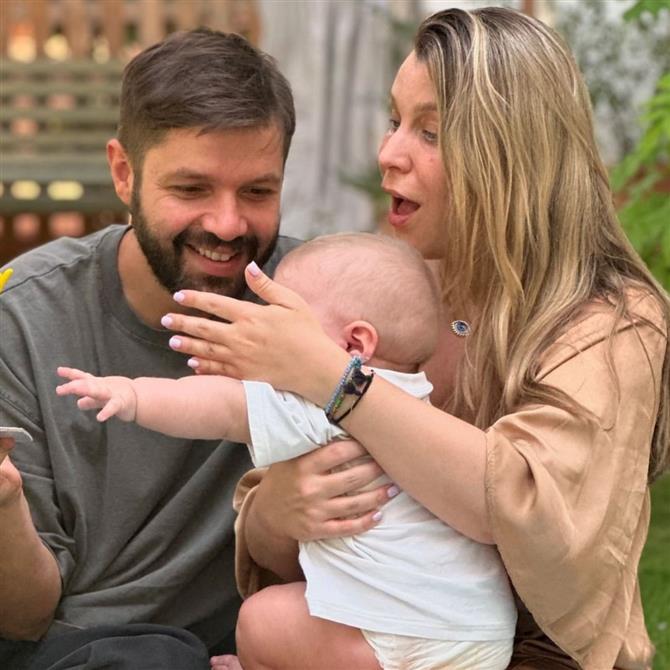 Κατρίνα Τσάνταλη: "Έκανα αρκετά χρόνια εξωσωματικές και πήρα πολλά φάρμακα - Ο Ανδρέας είναι ο πατέρας που ονειρευόμουν"
