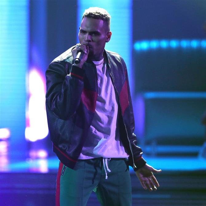 Κρις Μπράουν: Συνελήφθη για επίθεση σε μουσικό παραγωγό πριν από δύο χρόνια