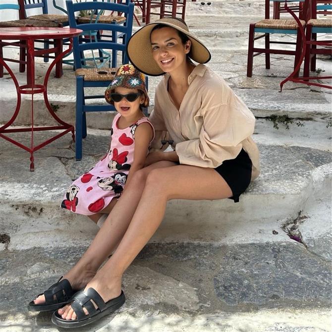 Νικολέττα Ράλλη: Η ανάρτηση και το "παράπονο" για την κόρη της - "Το παιδί μου δεν το βλέπουν;"