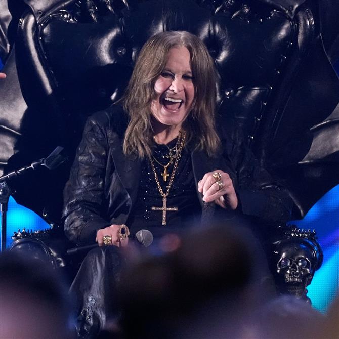 Αυτό είναι το αστρονομικό ποσό που συγκεντρώθηκε στην τελευταία συναυλία του Όζι Όσμπορν με τους Black Sabbath 
