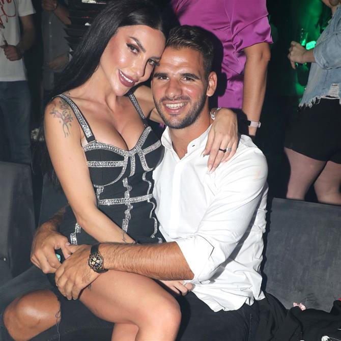 Zέτα Θεοδωροπούλου για Παναγιώτη Ταχτσίδη: "Τα δεσμά του γάμου δεν διαλύονται έτσι - Δεν νομίζω ότι θα έχουμε συναινετικό διαζύγιο"