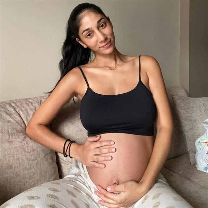 Παρασκευή Κερασιώτη: Η ανακοίνωση για τον γάμο της και το όνομα που θα δώσει στον γιο της
