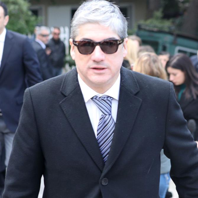 Συγκινεί ο Θέμης Σοφός: "Πατέρα μας σε θυμόμαστε πάντα με αγάπη"
