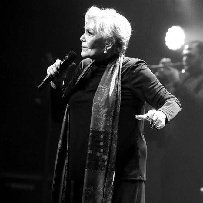 Μαρινέλλα: Τα νεότερα για την κατάσταση της υγείας της! Ο λόγος που δεν μεταφέρεται σε κέντρο αποκατάστασης