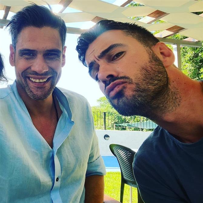 Γιάννης Τσιμιτσέλης για Δημήτρη Ουγγαρέζο: "Δεν ξέρω για το unfollow - Έχει τελειώσει το κεφάλαιο Ουγγαρέζος για μένα"
