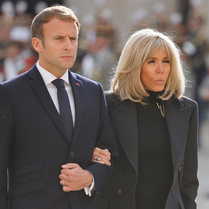 Μπριζίτ Μακρόν: Δύο γυναίκες θα την αποζημιώσουν γιατί διέδιδαν φήμες ότι είναι τρανς