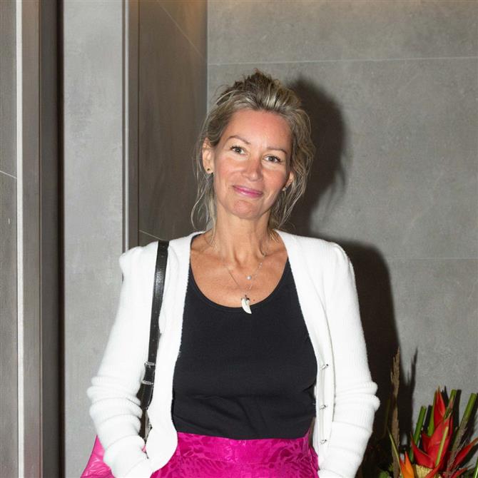 Άριελ Κωνσταντινίδη: Οι πρώτες δηλώσεις μετά την αποκάλυψη ότι είναι έγκυος στα 54 της χρόνια & το φύλο του μωρού που περιμένει