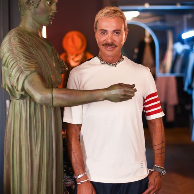 Λάκης Γαβαλάς: Έτσι έβαλε στη... θέση του τον κρατούμενο που τον εκφόβιζε στη φυλακή - "Έσκυβε το κεφάλι όταν περνούσα"
