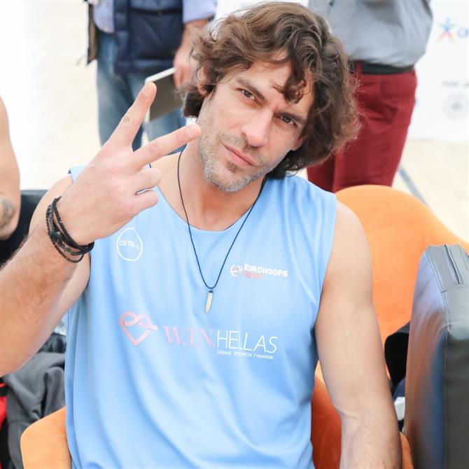 Ο Γιάννης Σπαλιάρας για την περιπέτεια στο Ιράν: "Μέσα σε λίγα λεπτά ήρθε αυτοκίνητο να με πάει στο νοσοκομείο"