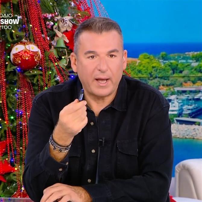 Γιώργος Λιάγκας για Άγγελο Λάτσιο: "Ήταν στο νοσοκομείο, αρρώστησε σοβαρά, μαζί του ήταν η Μενεγάκη και ο Γιάννης Λάτσιος"


