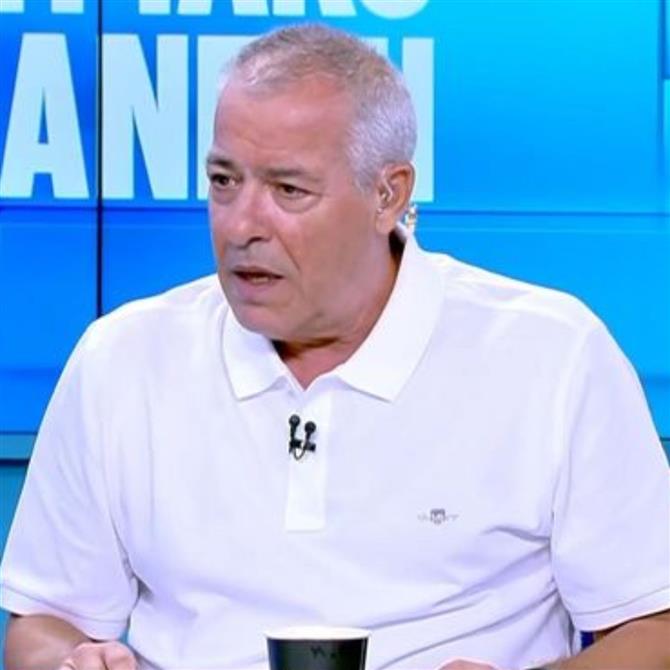 Νίκος Μάνεσης: Αποκάλυψε on air τον λόγο που σταμάτησε να δίνει συνεντεύξεις - "Δεν μπλέκω με σούργελα της τηλεόρασης"