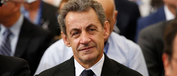 Σαρκοζί: Στη δημοσιότητα αποσπάσματα από το νέο του βιβλίο που περιγράφει τις 20 μέρες που έμεινε στη φυλακή