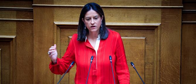 Στο Ευρωπαϊκό Συμβούλιο Εργασίας για τις συλλογικές συμβάσεις η Κεραμέως