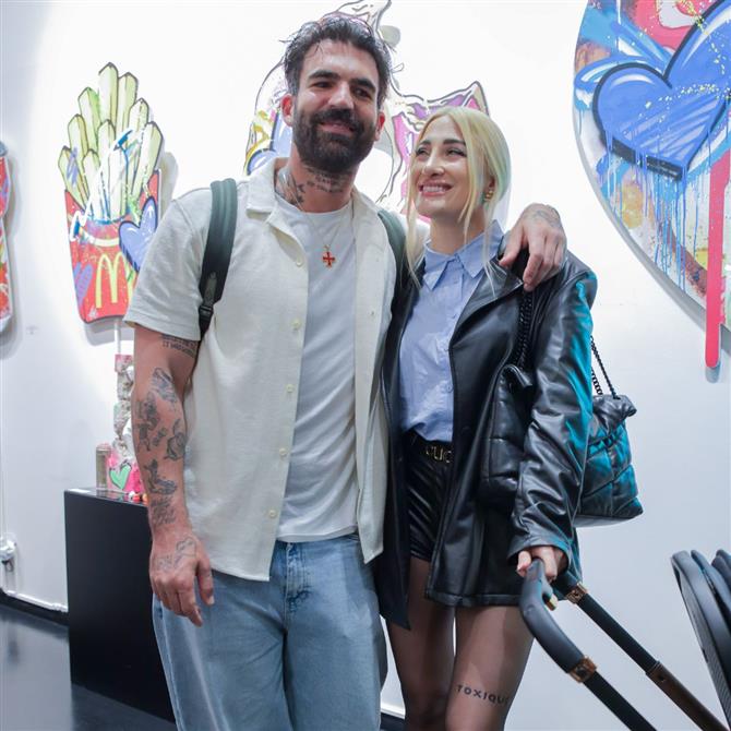 Ιωάννα Τούνη & Δημήτρης Αλεξάνδρου: Ο γιος τους ξεκίνησε σχολείο στην Αθήνα (Φωτογραφίες)
