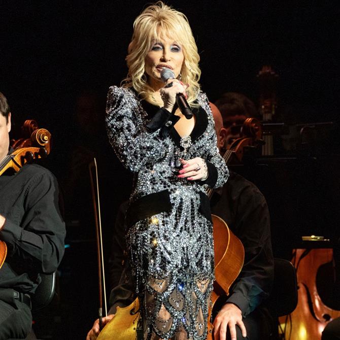 Ντόλι Πάρτον: Συγκινεί για τον σύζυγό της, Καρλ Ντιν - "Πιστεύω ότι κάποια μέρα θα τον ξαναδώ"