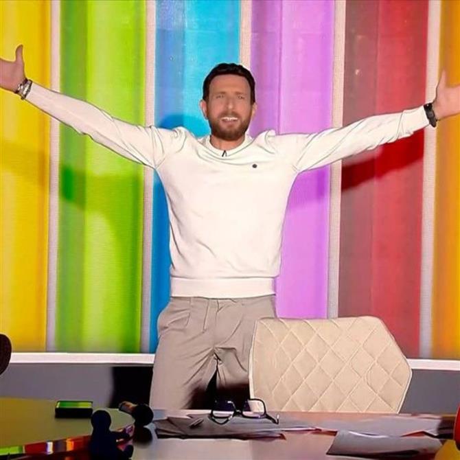 Θανάσης Πάτρας: Έκανε πρεμιέρα στο Open με την εκπομπή "Ώρα για Ψυχαγωγία"