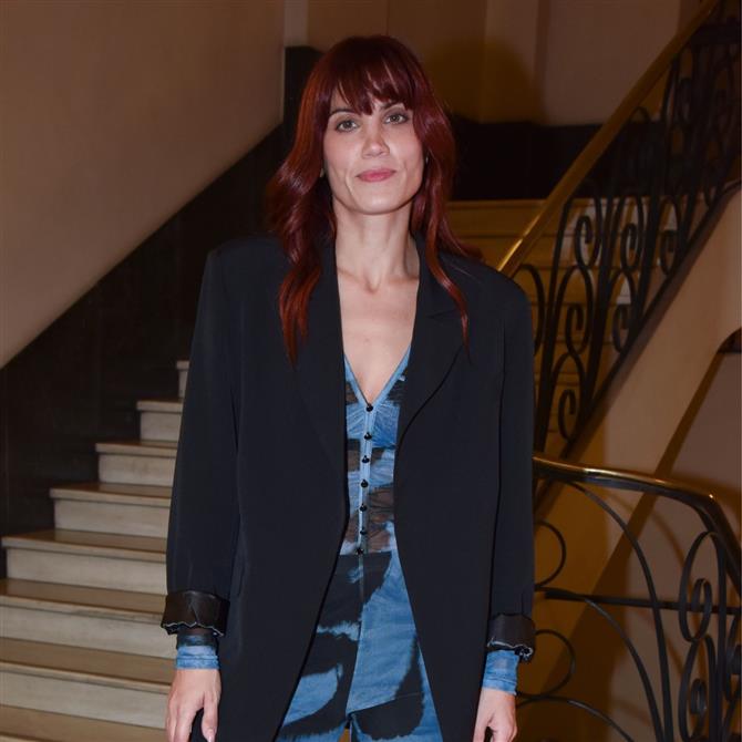 Μαίρη Συνατσάκη: "Είναι προβληματικό το θέσφατο το ότι η γυναίκα είναι μόνο για το σπίτι, αλλά & το να κρίνεις μία γυναίκα που θέλει όντως να κάτσει"