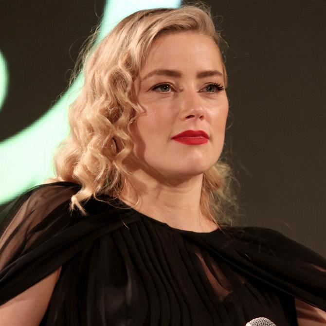 Άμπερ Χερντ: Απέκτησε δίδυμα και το ανακοίνωσε μέσω Instagram - Η πρώτη φωτογραφία