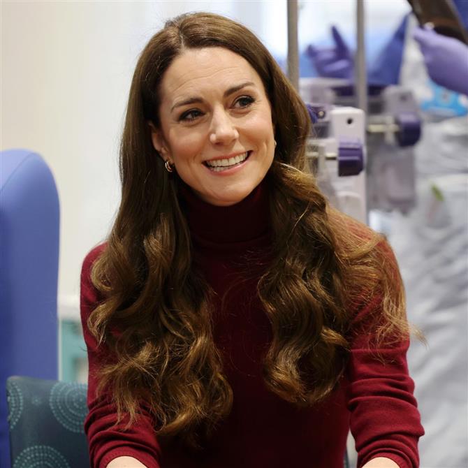 Κέιτ Μίντλετον: Η εμφάνιση με τσάντα αξίας 4.000 λιρών στη νέα της δημόσια εμφάνιση