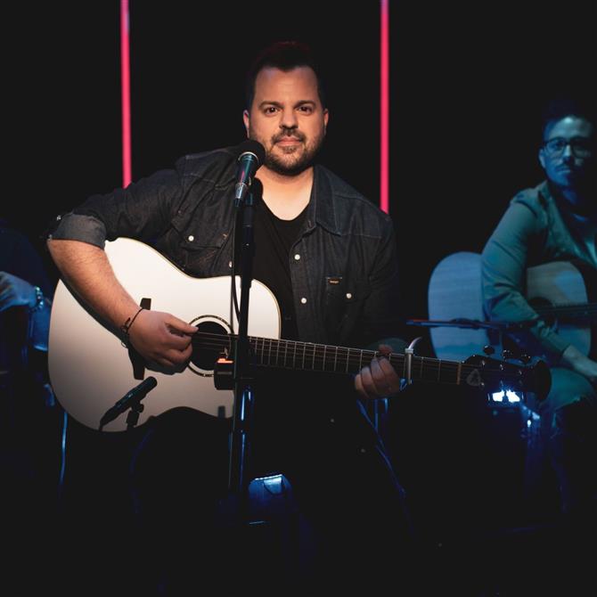 Βαρύ πένθος για τον Νίκο Απέργη