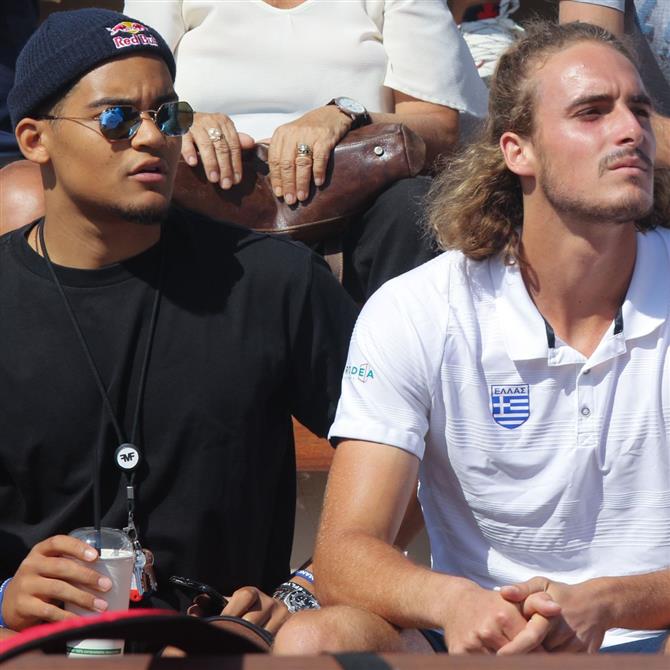 Ολυμπιακοί Αγώνες: Ο Στέφανος Τσιτσιπάς αποθέωσε με ανάρτησή του τον Εμμανουήλ Καραλή 
