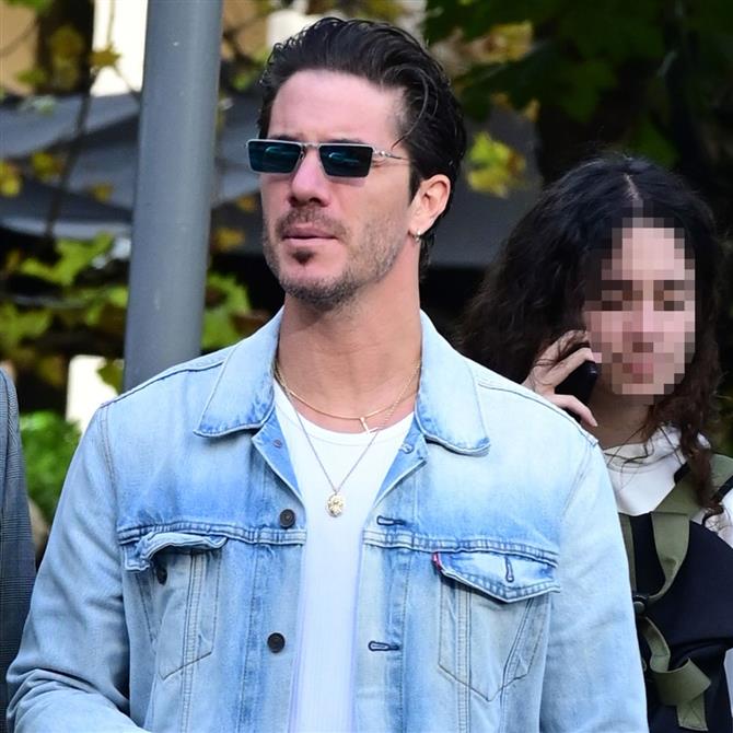 Νίκος Οικονομόπουλος για Γιώργο Νταλάρα: "Ο καθένας μπορεί να λέει ότι θέλει, εμείς τον σεβόμαστε και τον αγαπάμε"